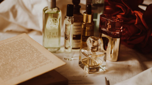 Natural Scents: The Power of Essential Oils in Perfumes
